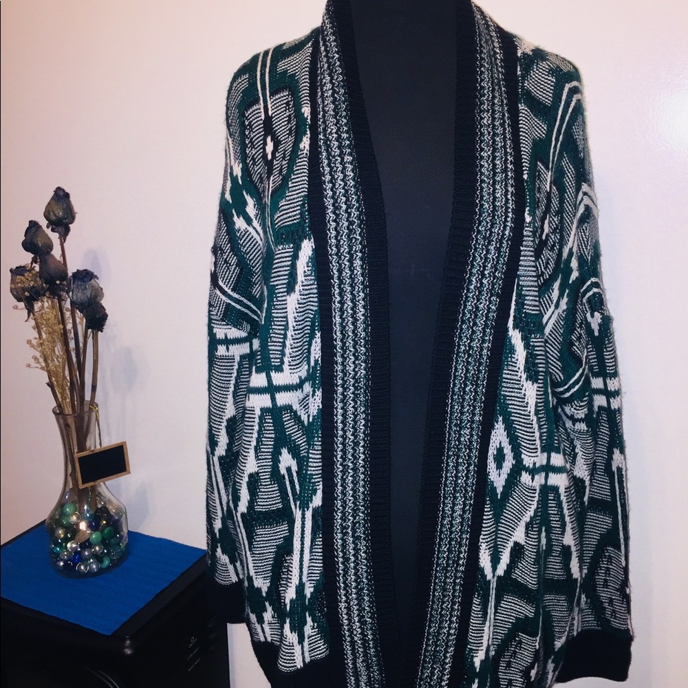 Patterned cardigan